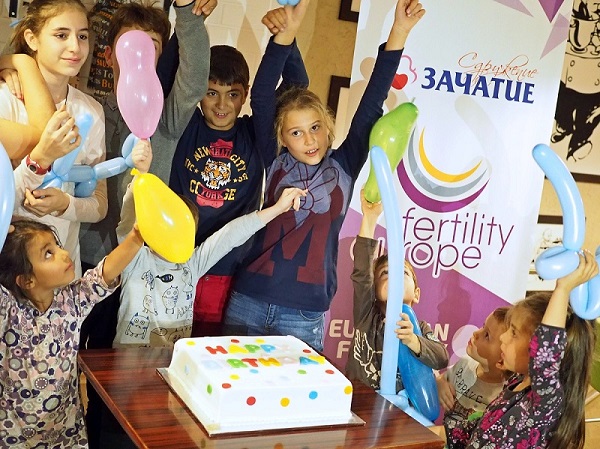 Сдружение Зачатие отбеляза Европейската седмица на фертилността със символичен Рожден ден!